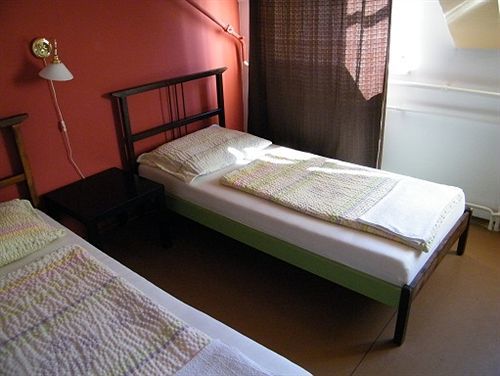 Hostal Zrinyi *